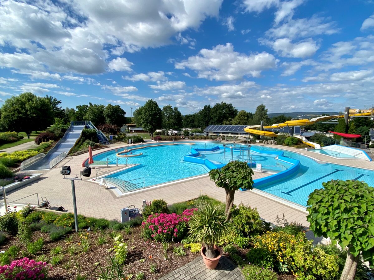 Freibadsaison in Schwandorf endet am 21. September  - Hundeschwimmen folgt