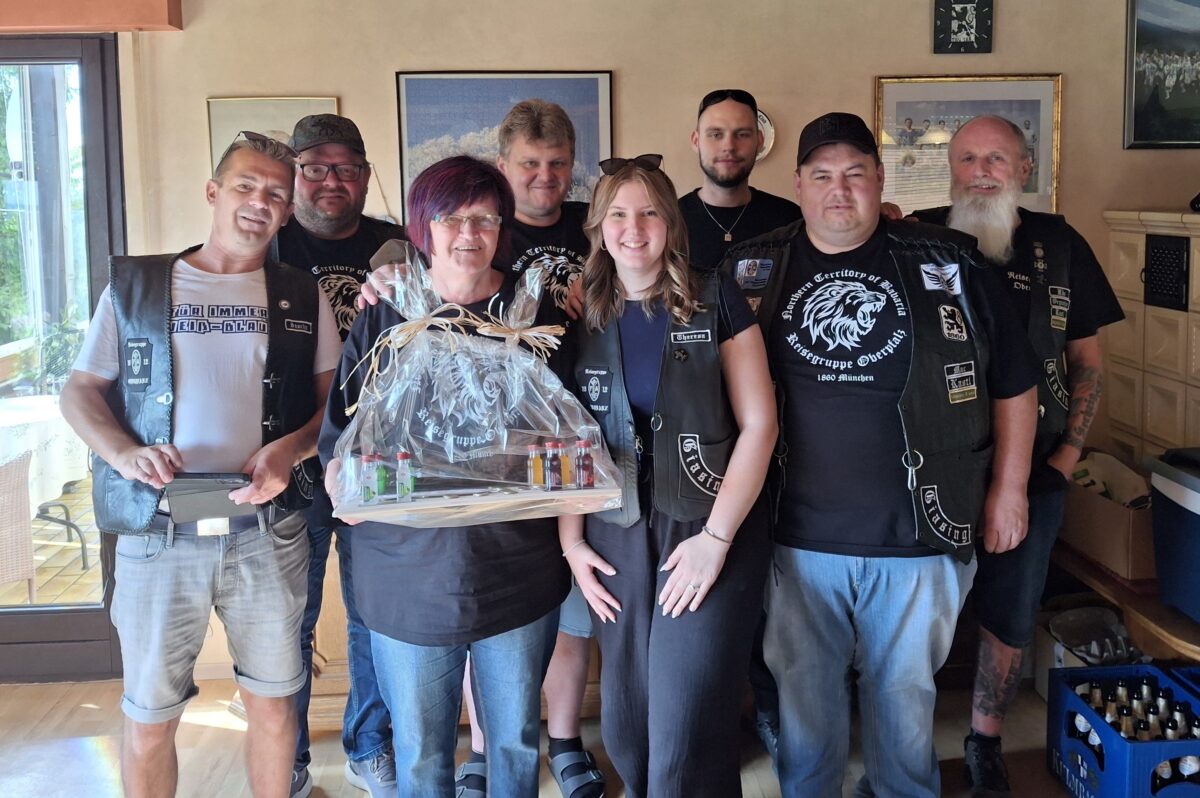 Geburtstagsfeier statt Stadion für Reisegruppe Oberpfalz