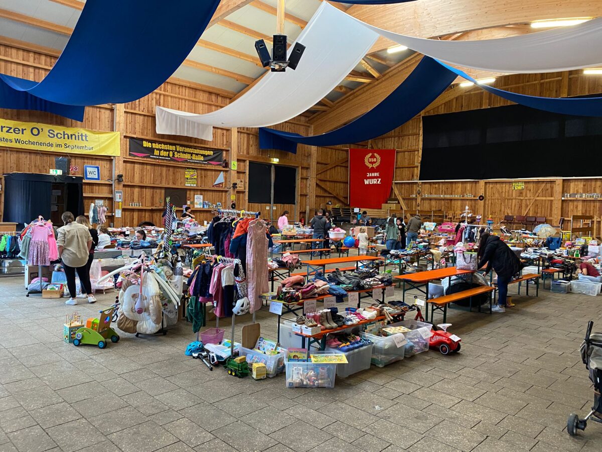 Zweiter Kinderbasar in der Wurzer O'schnitthalle mit fast 30 Anbietern