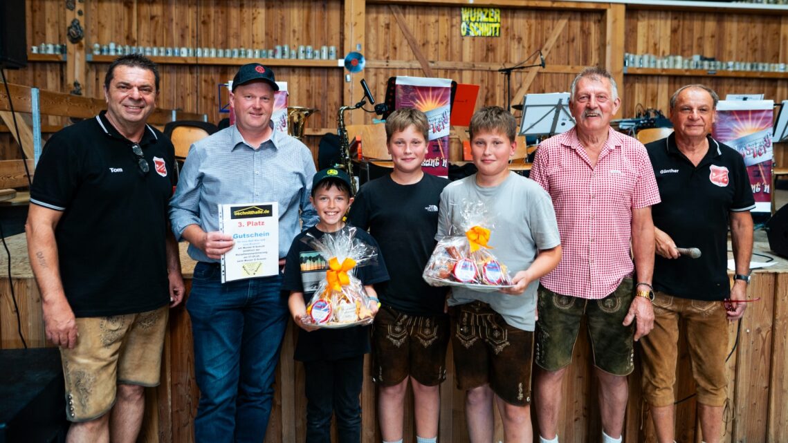 Maispflanzenprämierung beim Wurzer O'schnitt – Riesenpflanzen sorgen für Begeisterung