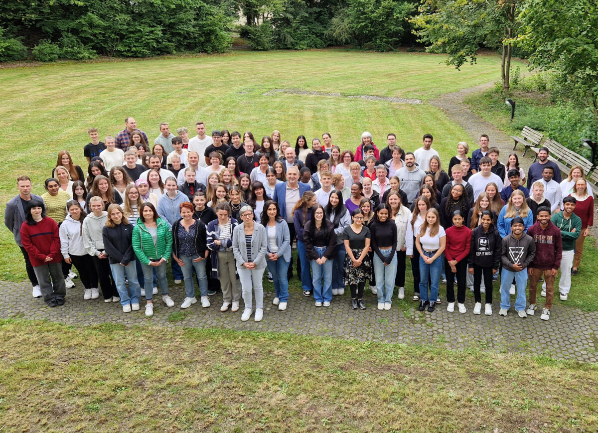 Neustadt begrüßt 125 Auszubildende an der Gesundheitsakademie NEW Life