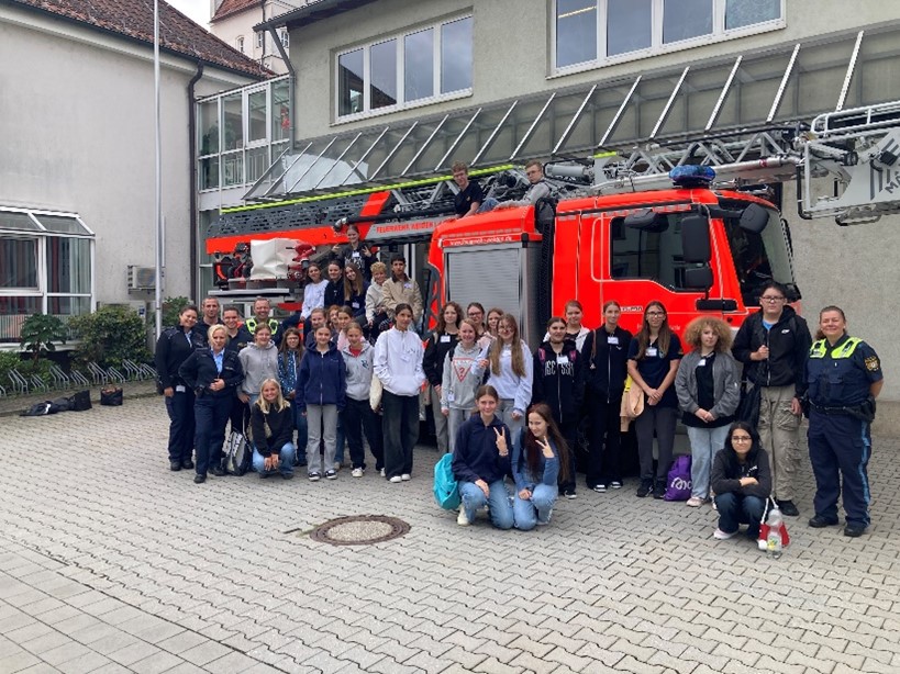 Weiden schult 33 Jugendliche zu Schoolguards