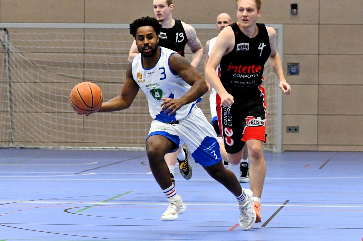 Basketball Bayernliga: TB Weiden unterliegt offensivstarkem Burghausen