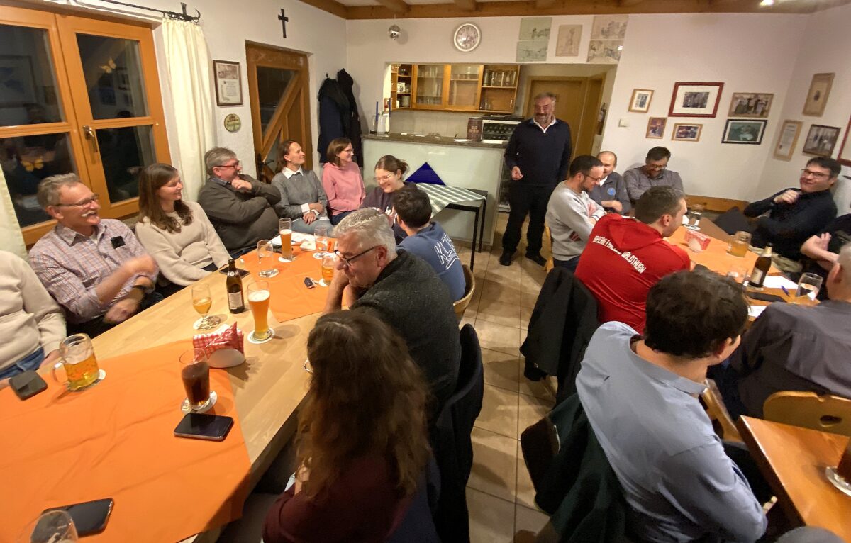 Waldthurn: Vereinsgemeinschaft tagt beim Gursn – Dank, Pizza und viele Pläne