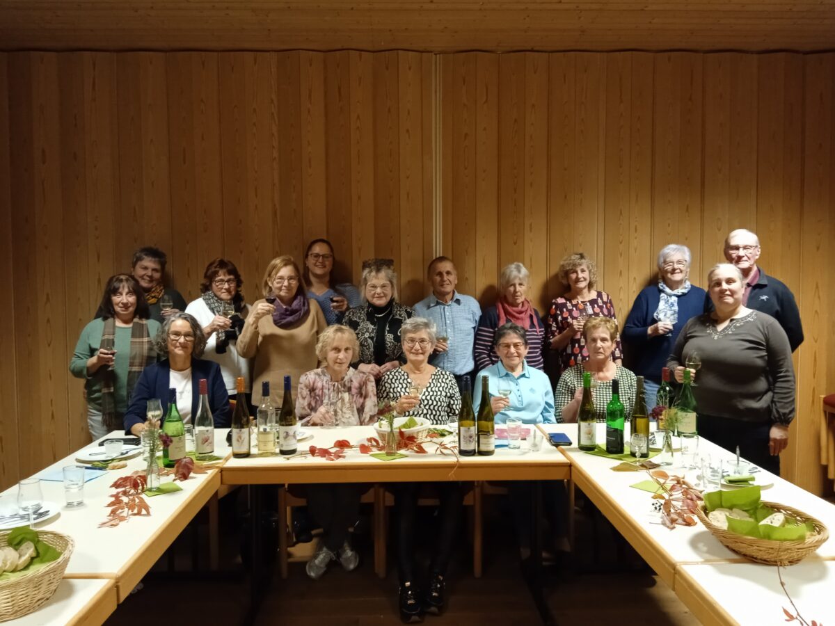 Pfälzer Weinprobe bei Frauenbund in Floß