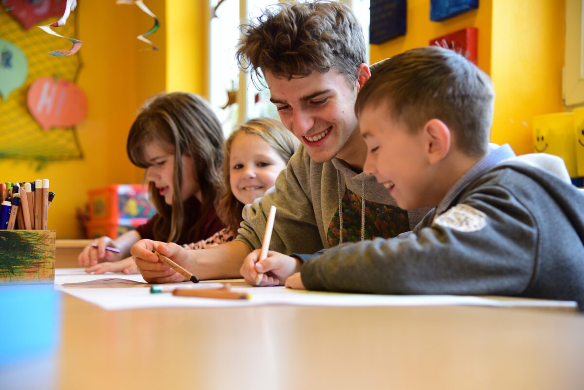 Berufliche Orientierung: Auszeichnung in Amberg für 15 Schulen aus der Oberpfalz