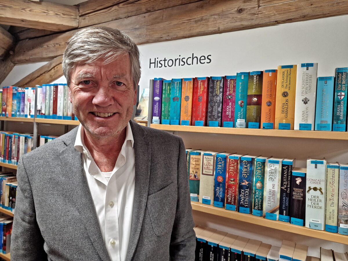 Regi Peter Prange--.jpg