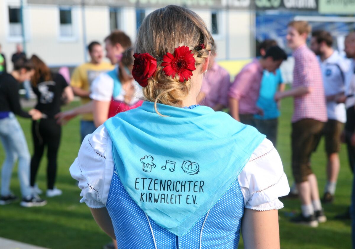 Breites Kirwa-Programm an zwei Wochenenden in Etzenricht