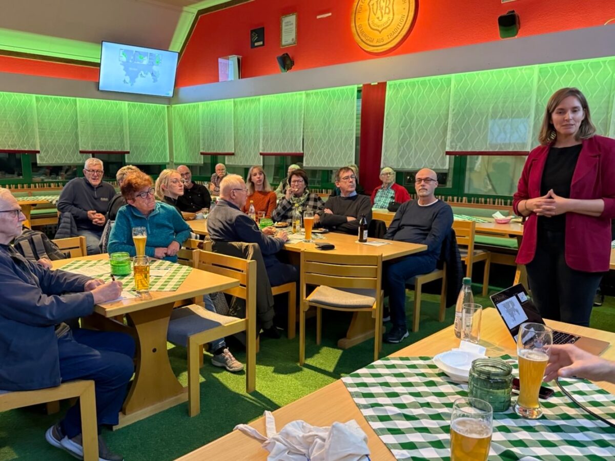 Bürgerdialog fordert mehr Mitsprache bei Windkraft in Weiden