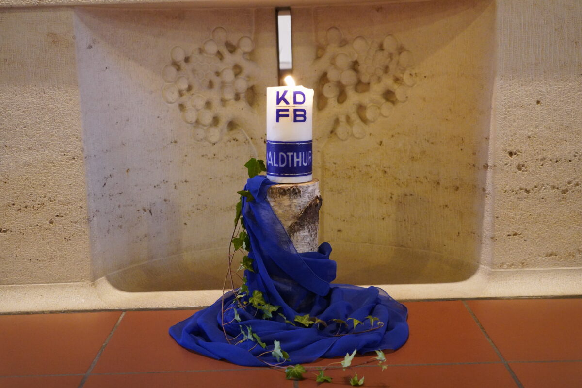 70 Jahre gelebter Glaube für starke Frauen Unternehmungslustig – gläubig - spirituell – hilfsbereit