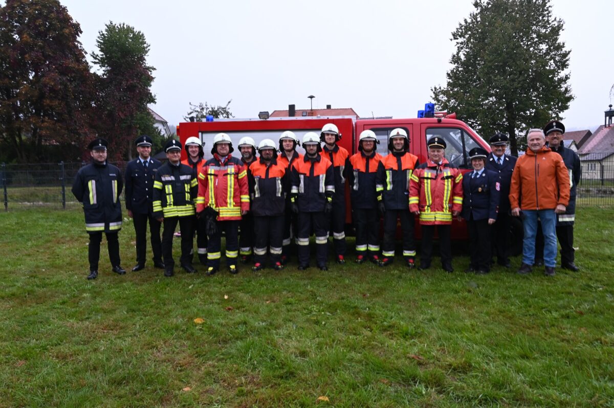 Feuerwehren Hagendorf und Reinhardsrieth bestehen Leistungsprüfung in Waidhaus