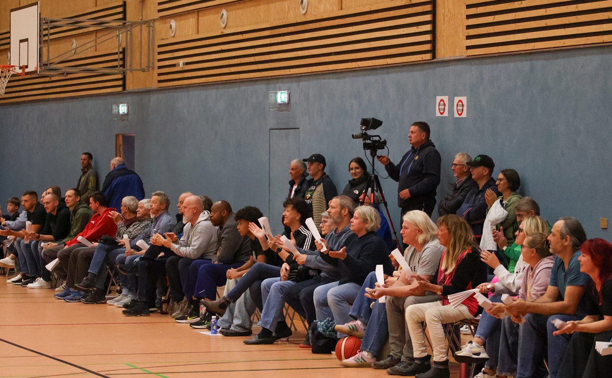 DJK Pressath empfängt Wacker Burghausen – „Von Anfang an Gas geben!“