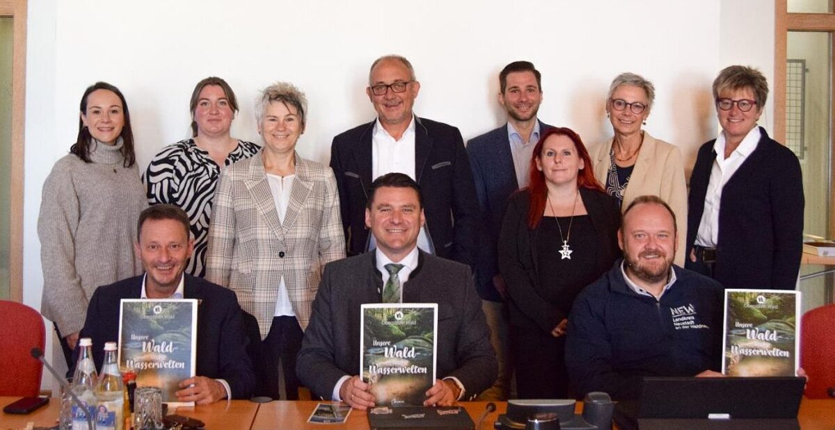 Lenkungsausschuss schärft Tourismusstrategie im Oberpfälzer Wald in Neustadt