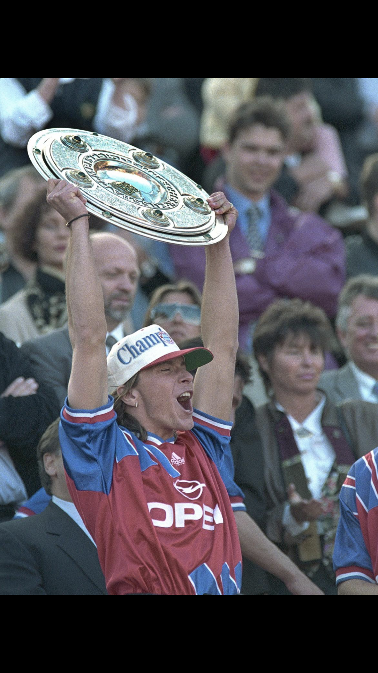 Bayern-Fanclubs feiern Doppeljubiläum mit Michael "Sterni" Sternkopf in Plößberg