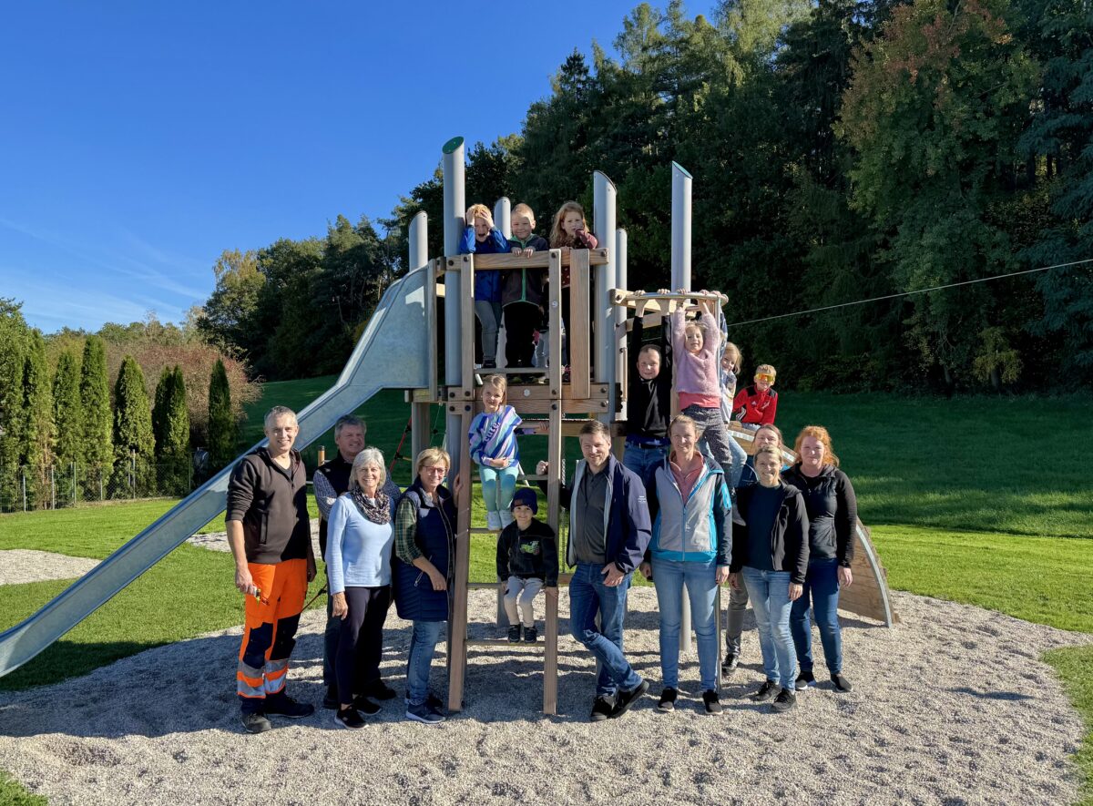 Neuer Spielplatz in Pretzabruck bei Schwarzenfeld eröffnet