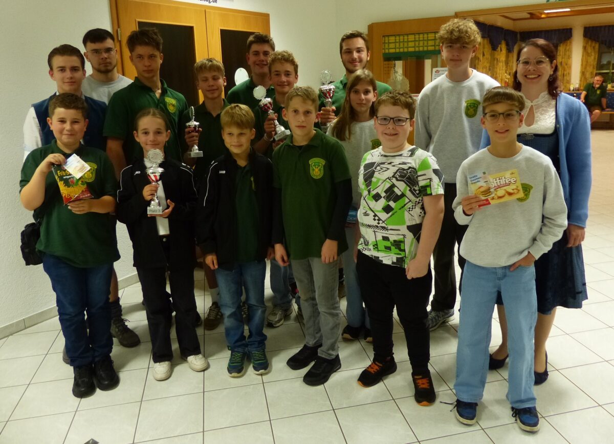 Schützenvereins Hubertus: Bettina Kaiser räumte in Schirmitz die Preise ab