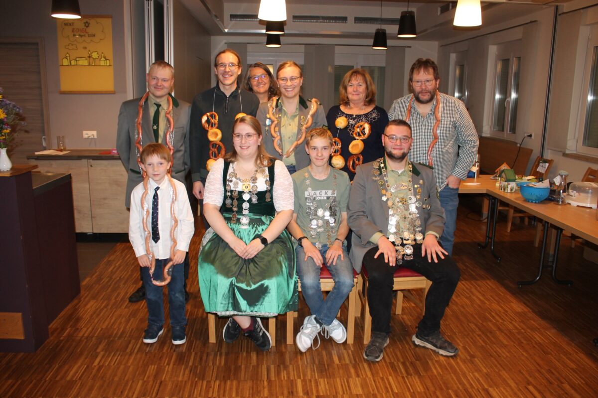 Perfekter 100-Ringe-Schuss beim Königsschießen in Zessau