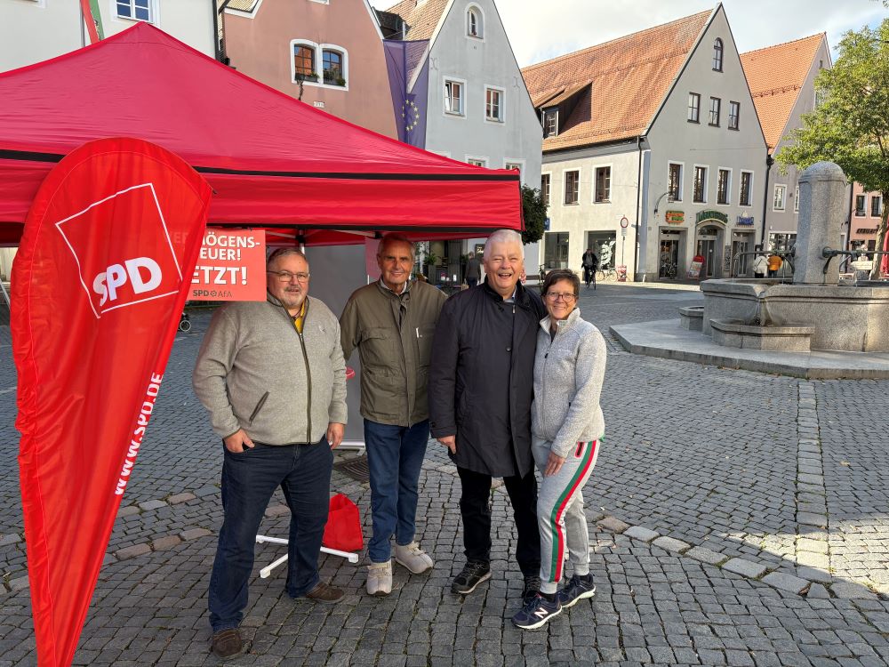 SPD 60plus informiert in Weiden zum Weltseniorentag