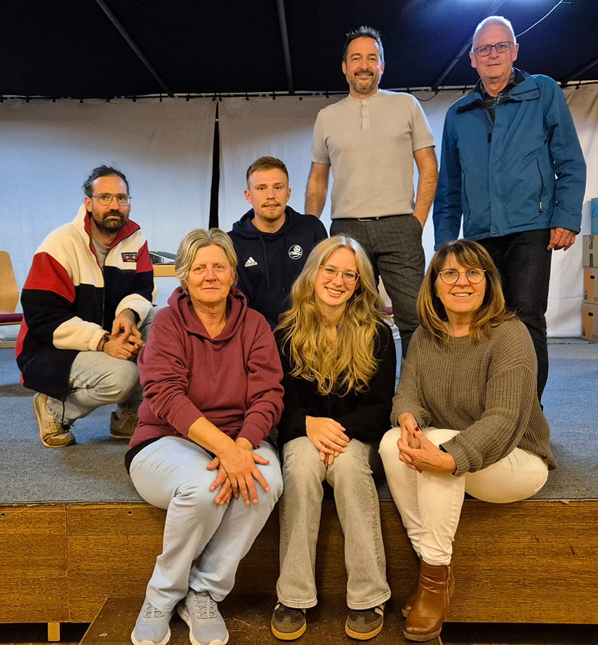 Theatergruppe Kirchenthumbach: Schlager trifft Komödie