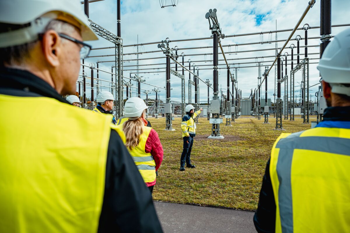 Über 500 Gäste besuchen offenes Umspannwerk in Schwandorf