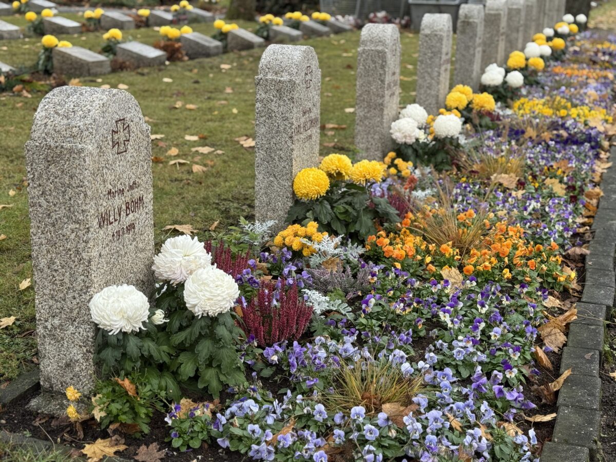 Volkstrauertag in der Oberpfalz: Geschichte, Br&amp;auml;uche und Bedeutung
