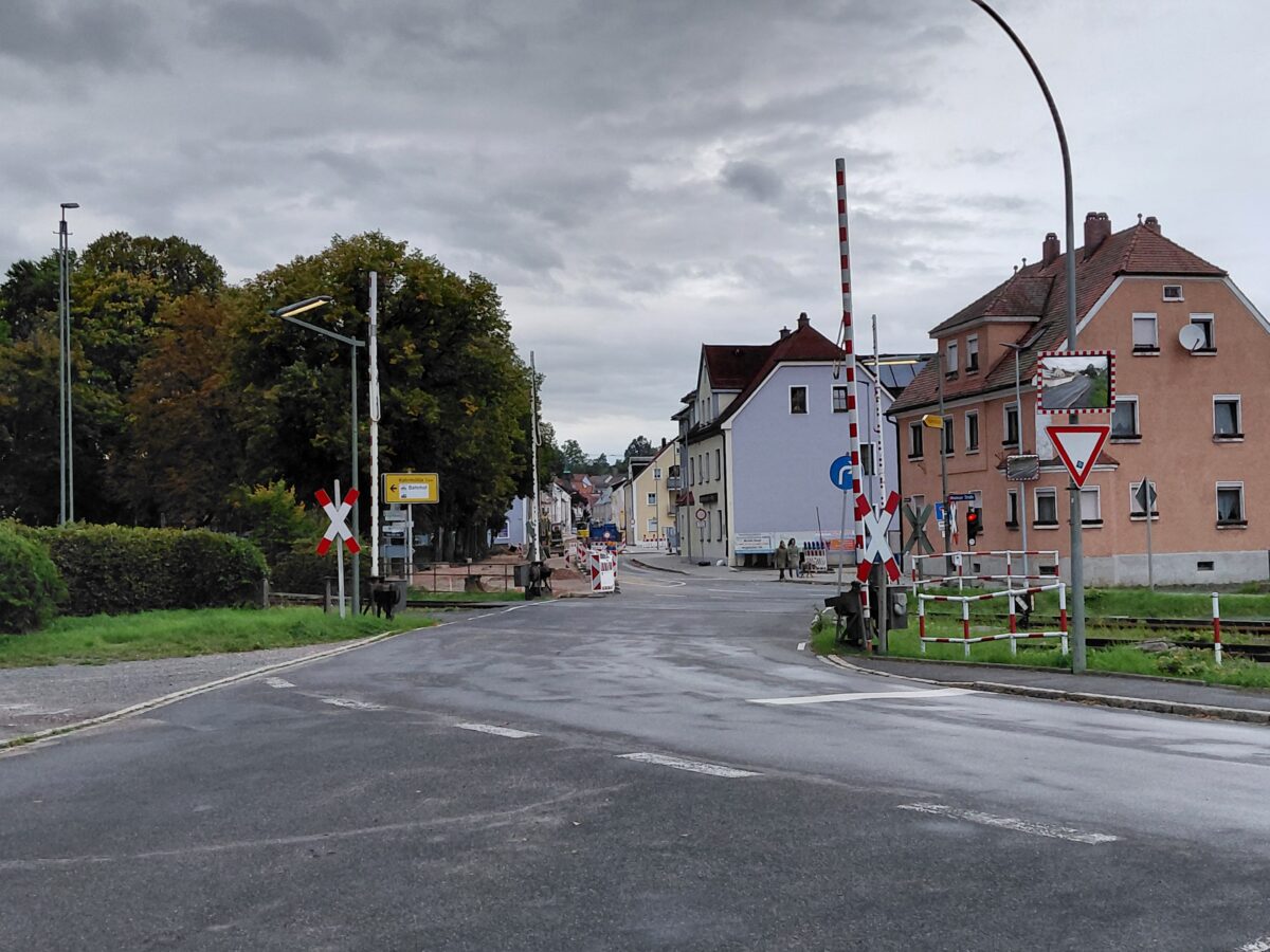 Bahn plant Modernisierung der Bahnübergänge in Pressath