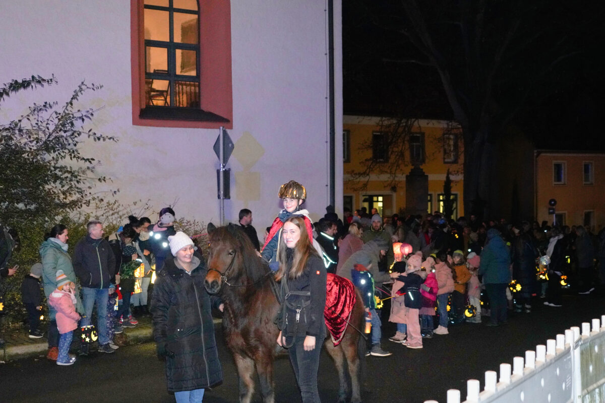 Imposante Martinsfeier in Waldthurn