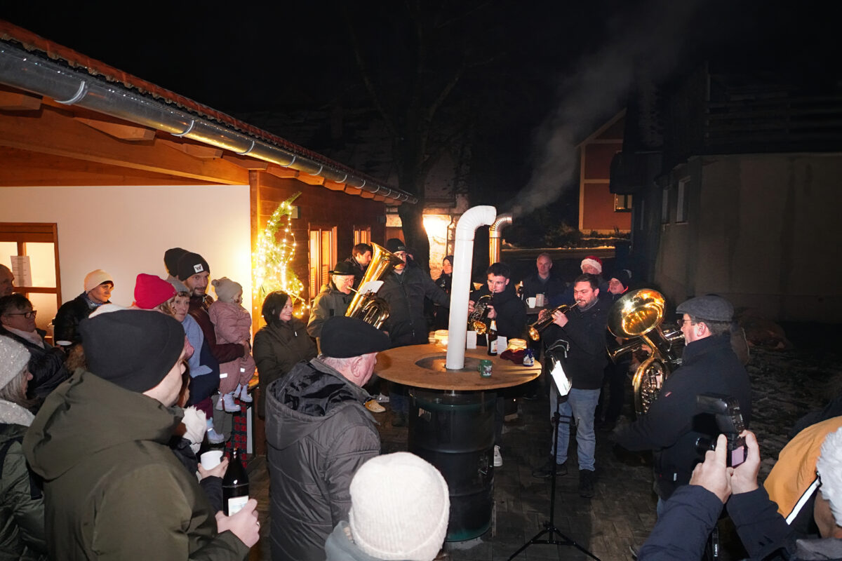 Spielberg: Ein Dorf feiert seine Dorfweihnacht