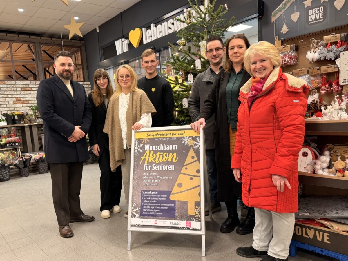 Wunschbaum bringt Senioren Freude in Neustadt