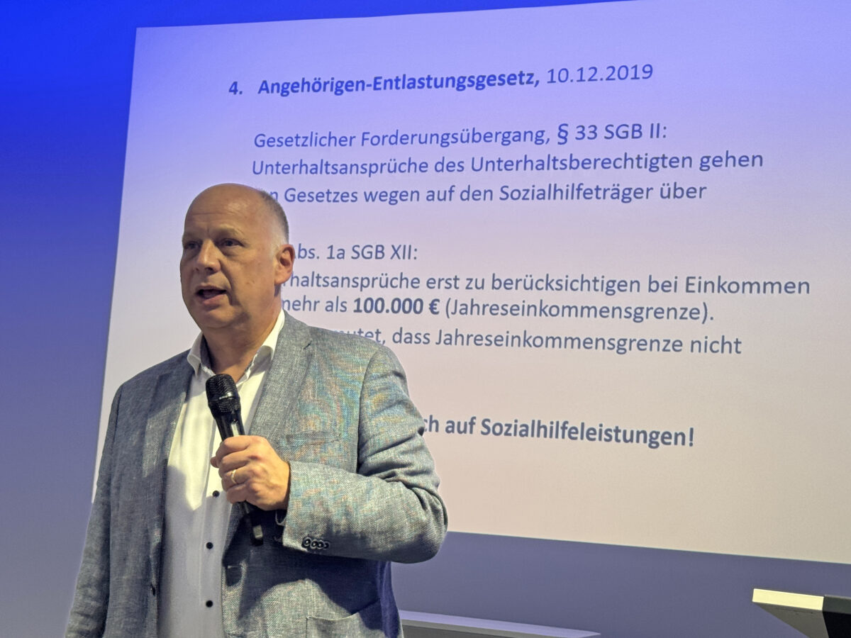 Pflege- und Heimkosten: Was Familien heute wirklich wissen müssen