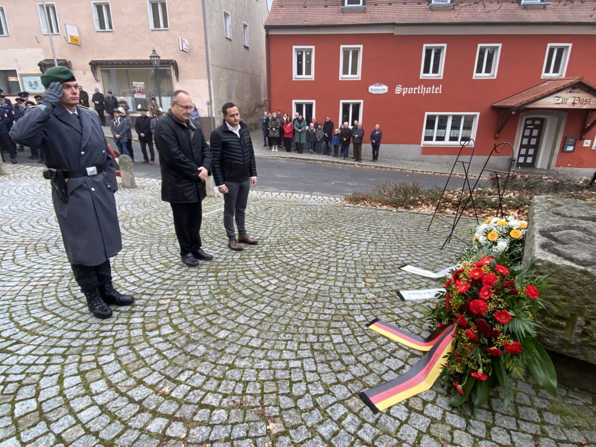 Frieden darf nie als Selbstverständlichkeit hingenommen werden