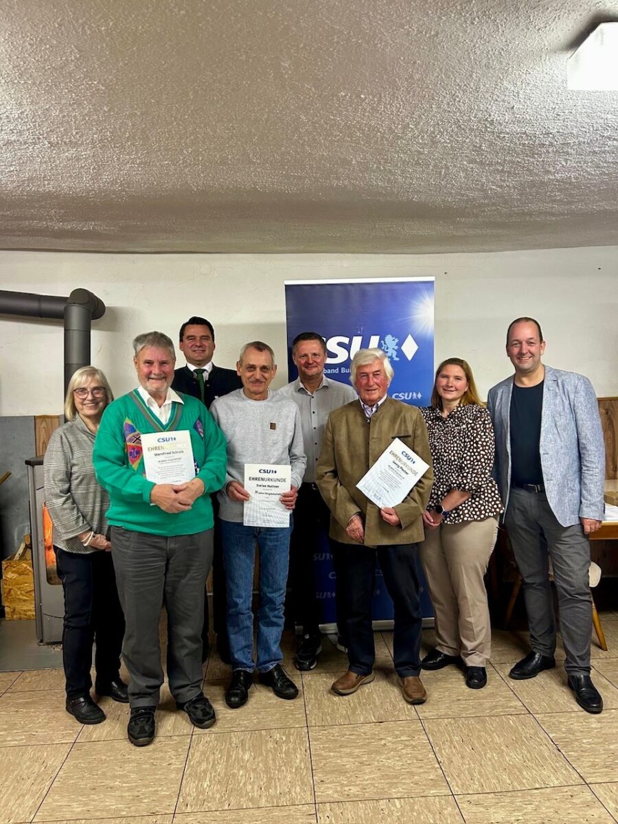 CSU ehrt langjährige Mitglieder beim Wildessen in Burglengenfeld