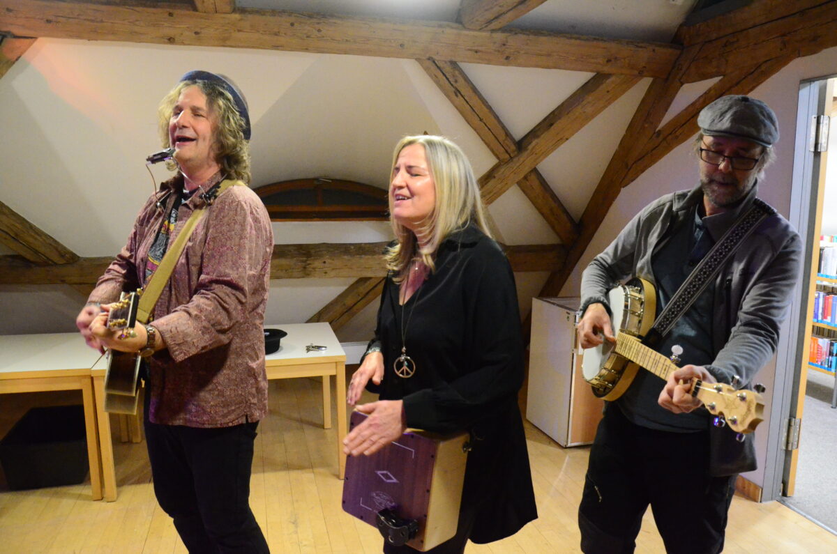 "Stefan Sommer &amp;amp; The Southside Ramblers" in der Regionalbibliothek