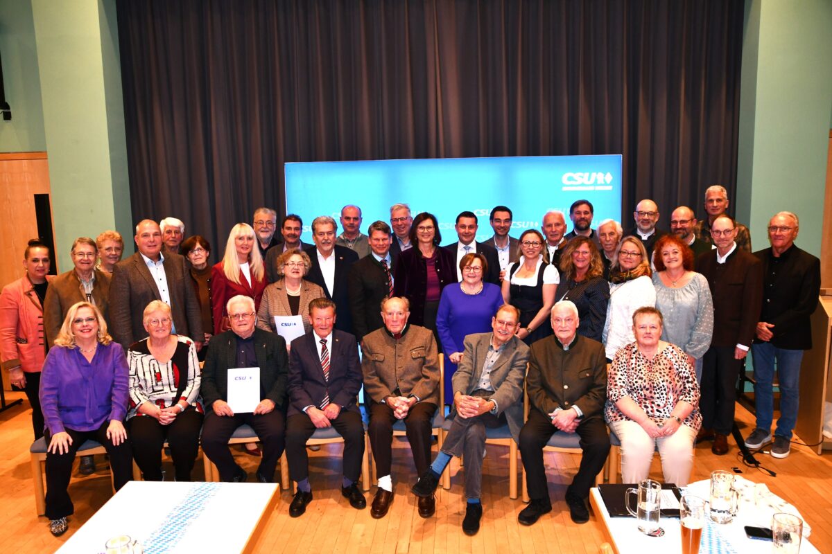 Landtagspräsidentin Ilse Aigner nahm sich Zeit für CSU Jubilarinnen und CSU Jubilare