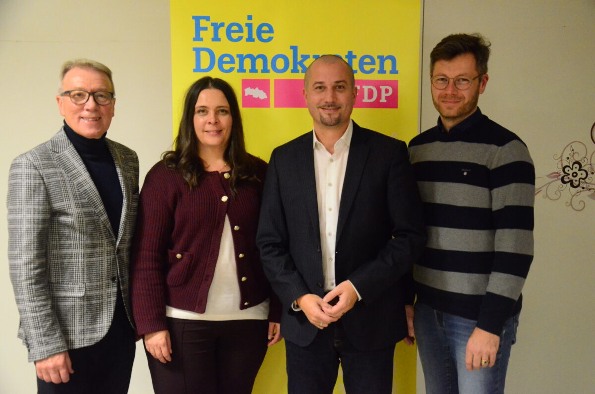 Weidener FDP nominiert ihre Stadtratskandidaten