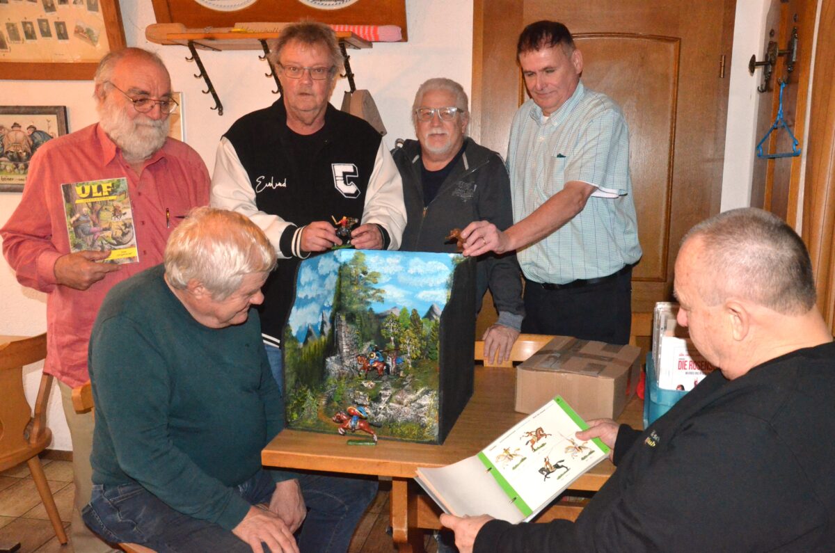 Weidener Comic-Club erinnert an Helden vergangener Tage