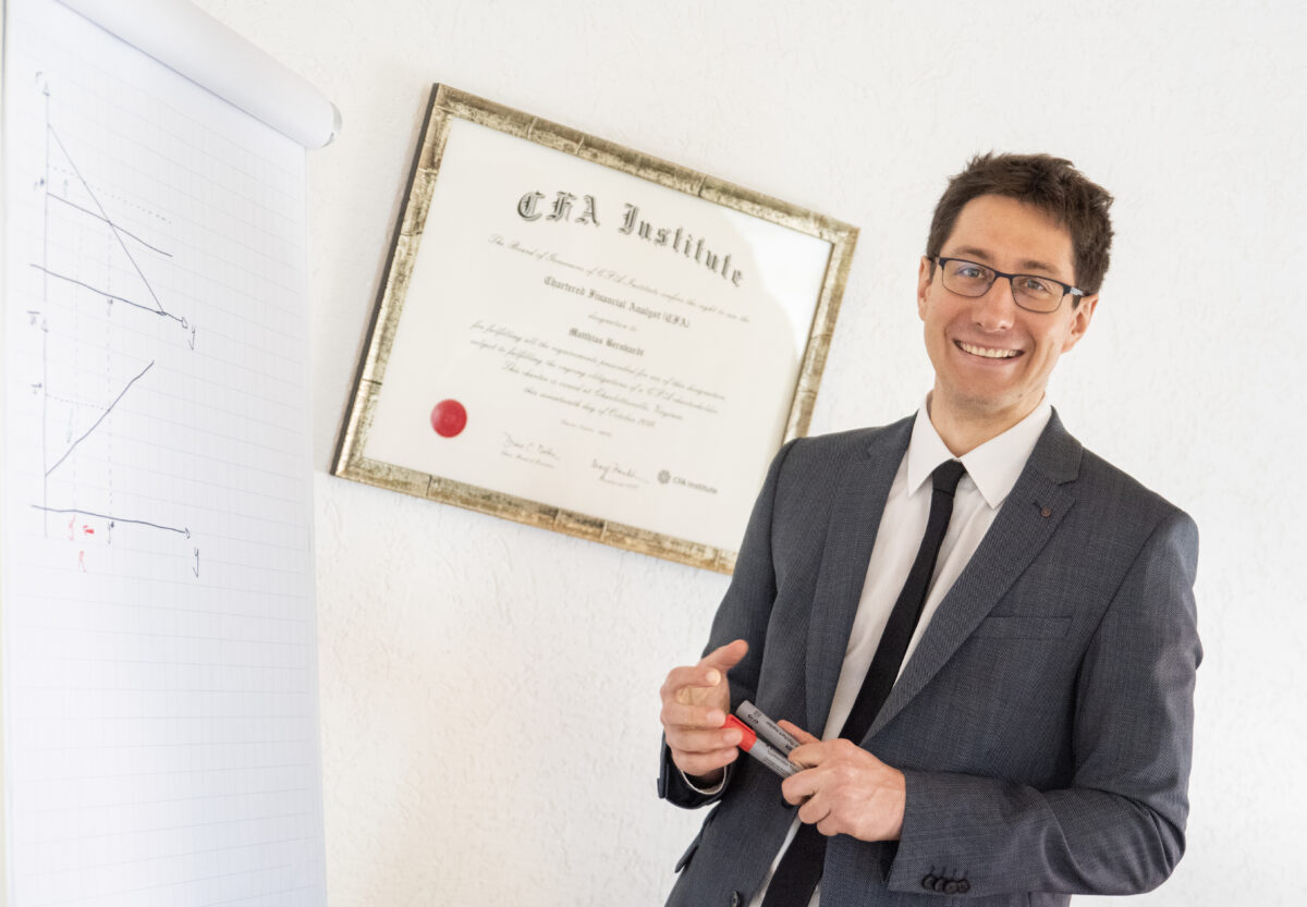 Wie ein Profi-Fondsmanager sein Portfolio steuert: Live-Webinar mit Einblicken in den "Maschinenraum"