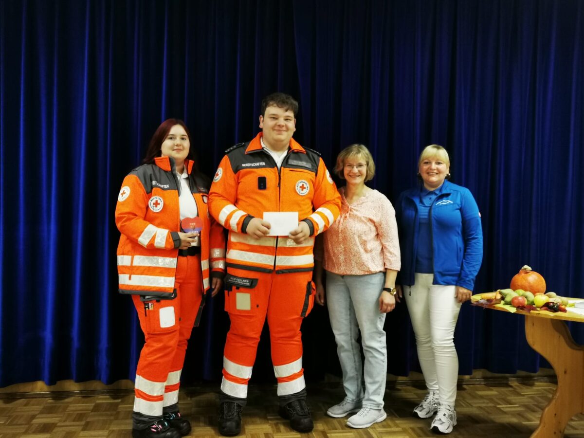 Erntedankfeier des Frauenbundes Wurz mit Spendenübergabe und Vortrag