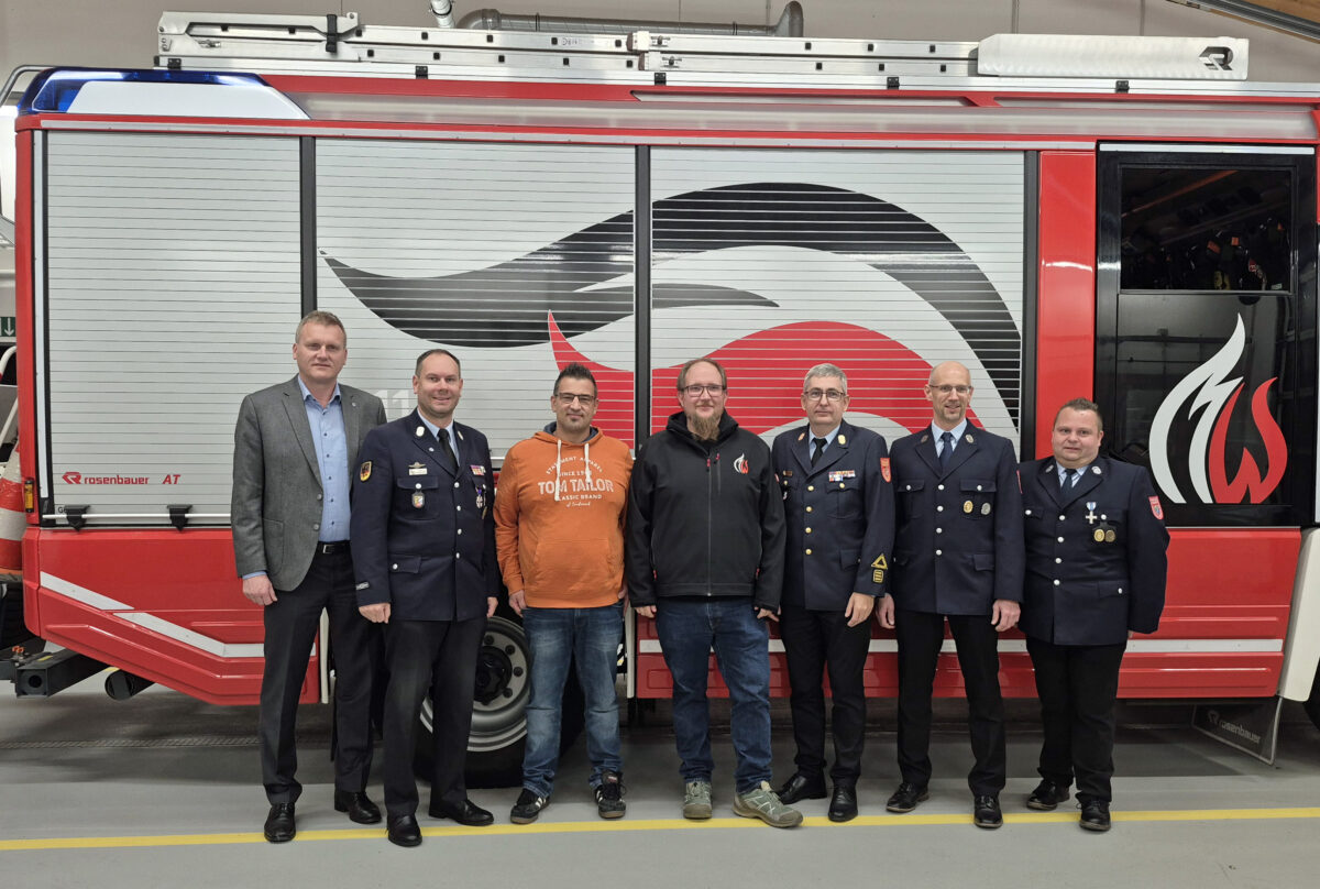 Feuerwehr wählt neue Führung in Maxhütte-Winkerling