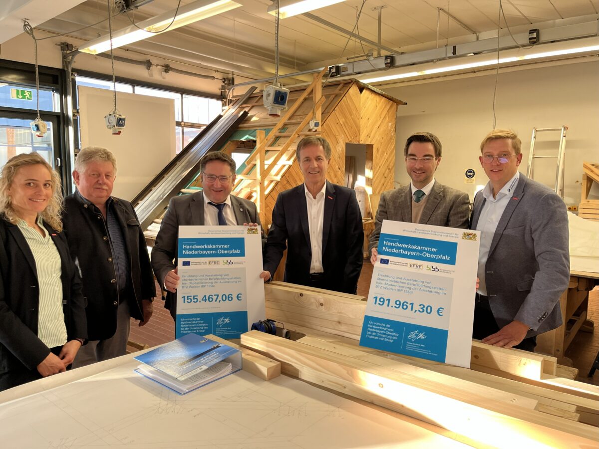 Förderbescheide stärken handwerkliche Ausbildung in Weiden
