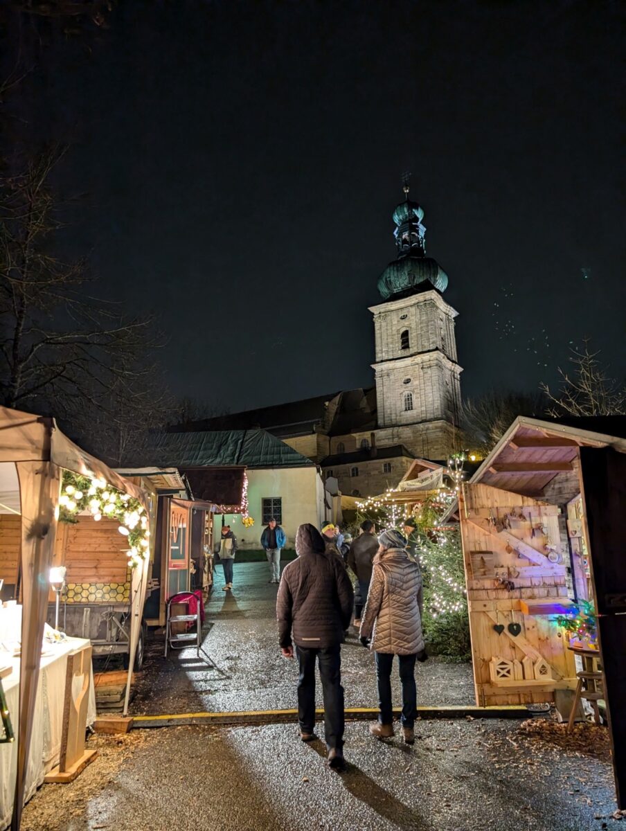 16. Forstlicher Weihnachtsmarkt in Amberg startet auf dem Mariahilfberg