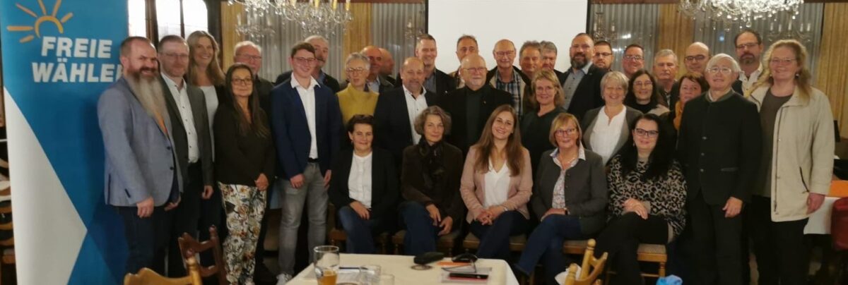 Freie Wähler nominieren Rebekka Fischer zur Landratskandidatin für den Landkreis Neustadt/WN