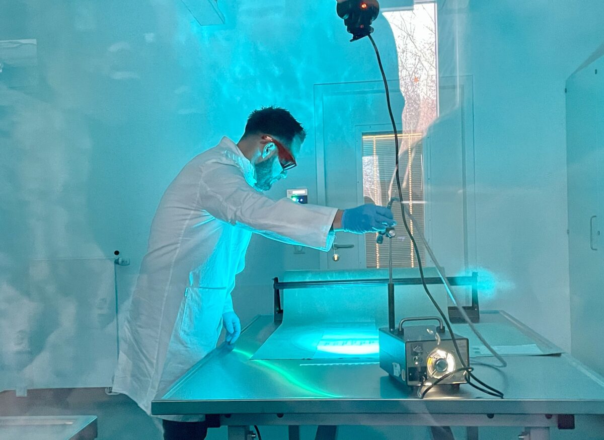 Für "Spusi" des 21. Jahrhunderts: Kripo Weiden nimmt neues Kriminaltechnik-Labor in Betrieb