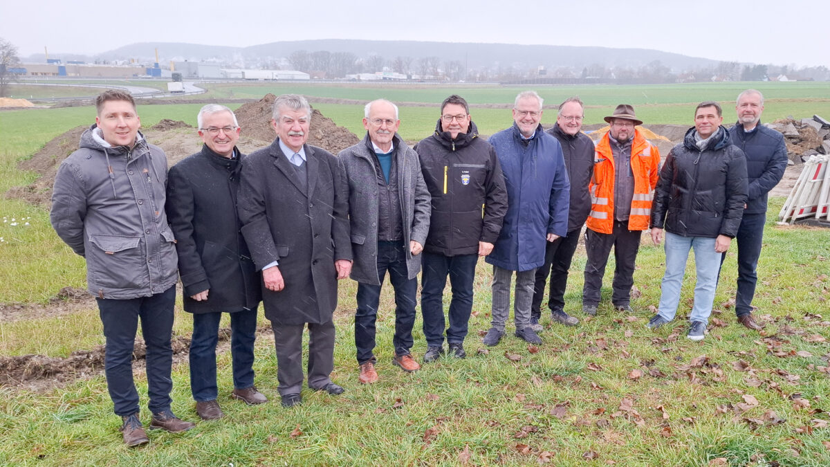 Baubeginn der äußeren Erschließung: Interkommunales Gewerbegebiet an der A 93 nimmt Gestalt an