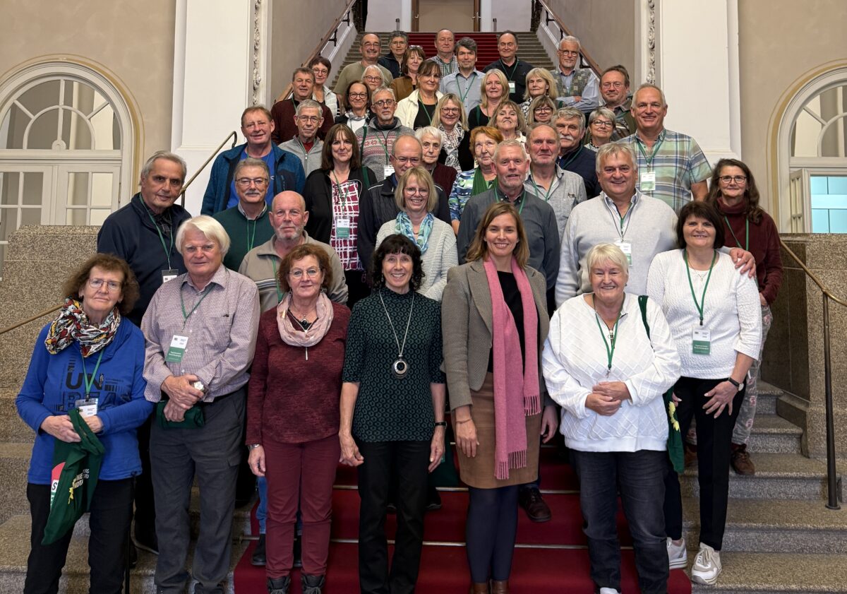 Laura Weber empfängt 50-köpfige Gruppe aus Weiden