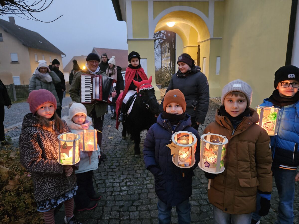 Lichterglanz in Böhmischbruck am Martinstag