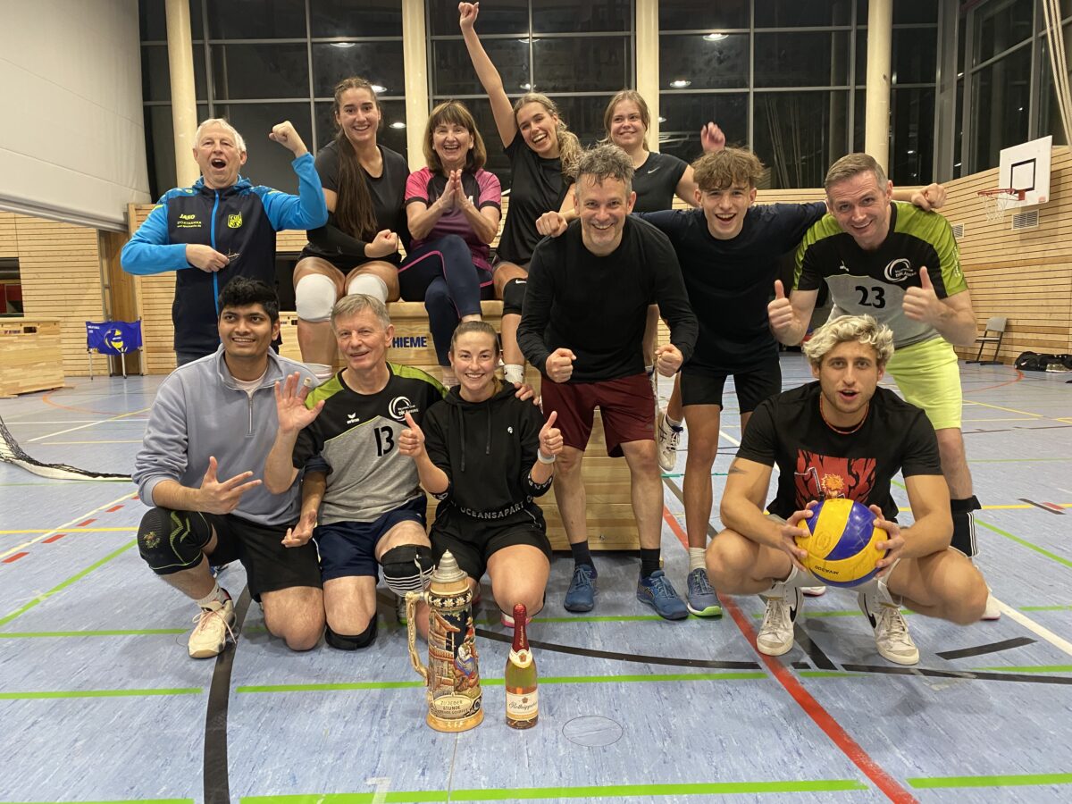 Netzhüpfer aus Amberg triumphieren beim AKW-Volley-Cup in Schnaittenbach