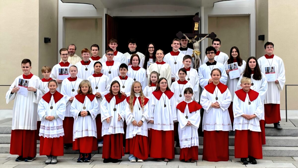 Screenshot_20251122_093802_Google Play services.jpg