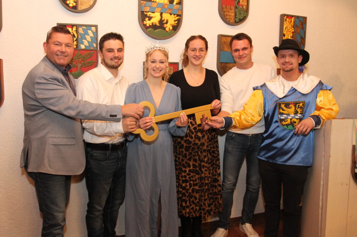 Neues Prinzenpaar regiert in Pleystein