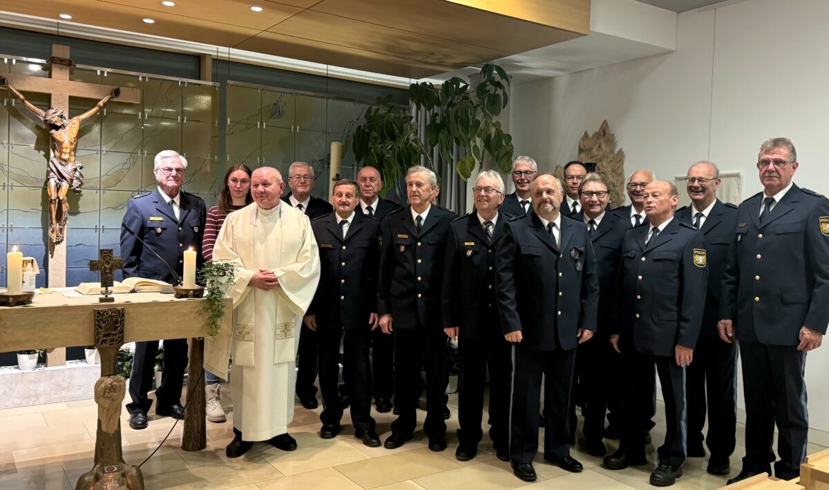 Polizeichor gestaltet Gottesdienst im Klinikum Weiden